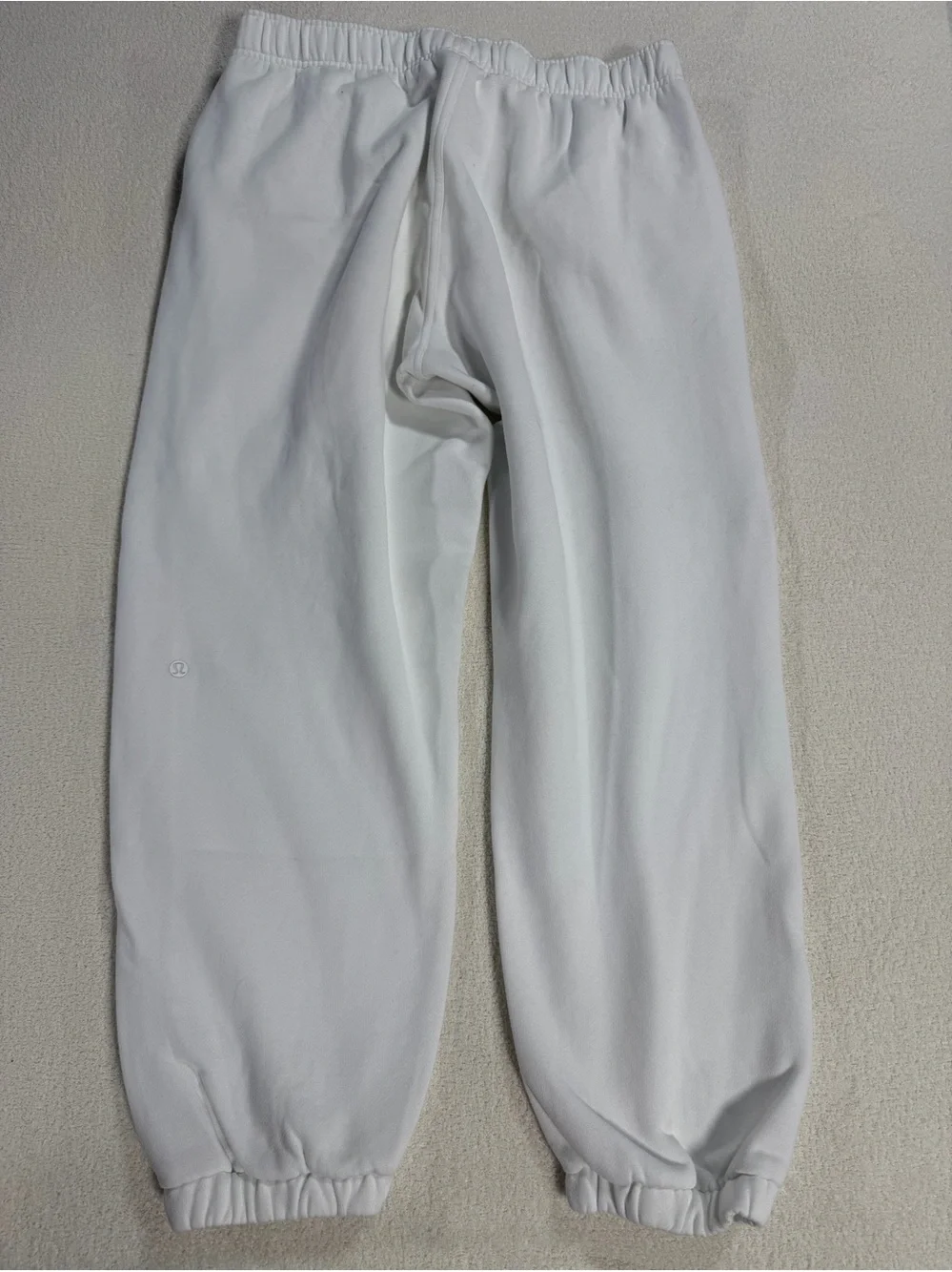 lululemon athletica White Scuba MR Oversized Jogger - Picture 5 of 8
